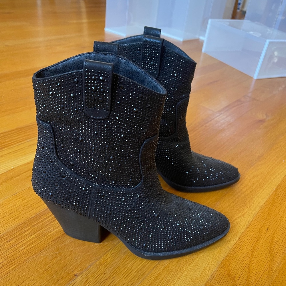 Sparkly black cowboy boots 8.5